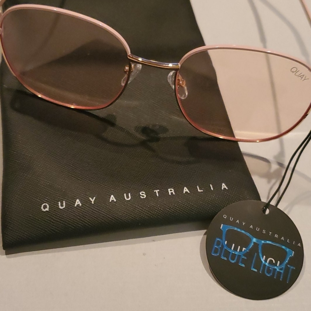 Quay Glasses